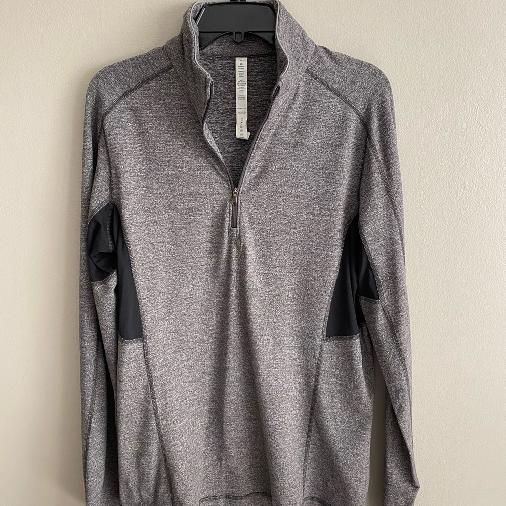 Men’s Lululemon pullover Quarter zip shirt medium